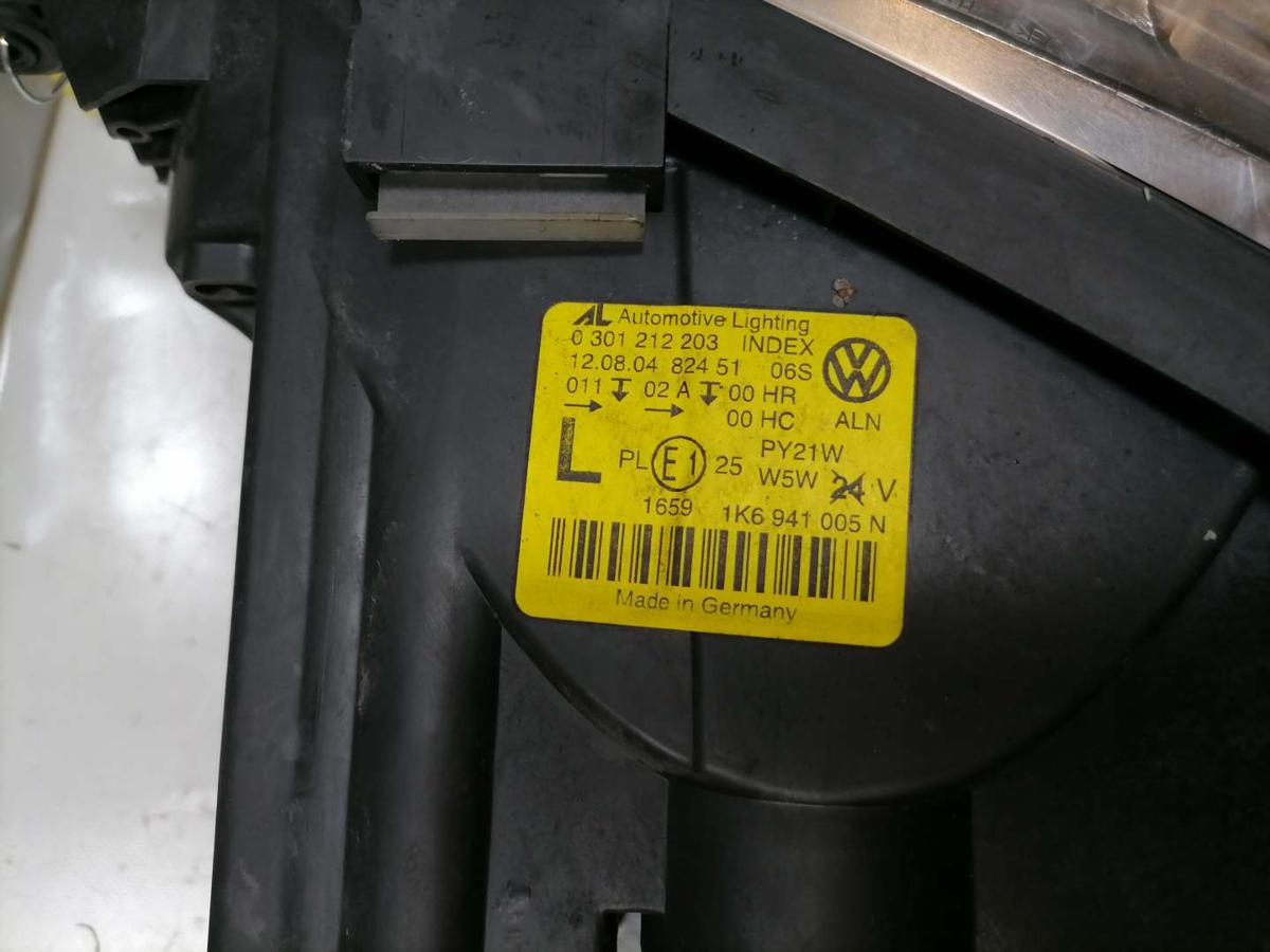 VW Golf 5 V original Scheinwerfer links Halogen BJ04